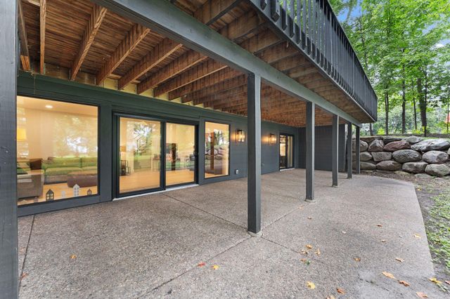 3 Crescent Street, Minnetonka Beach, MN 55391