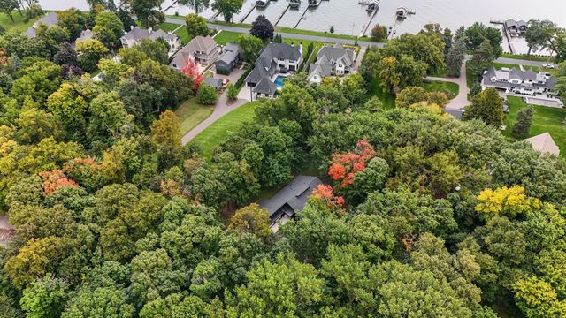 3 Crescent Street, Minnetonka Beach, MN 55391