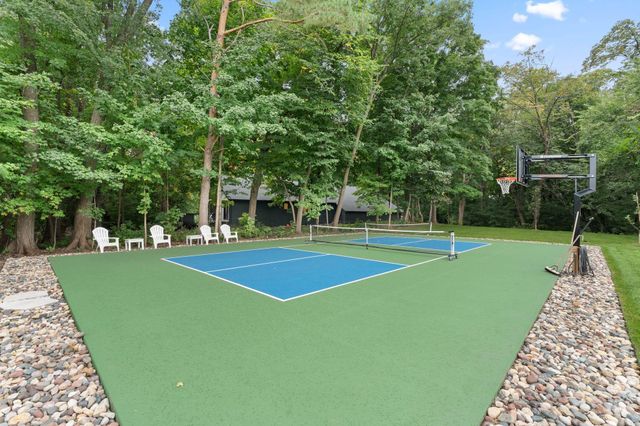 3 Crescent Street, Minnetonka Beach, MN 55391