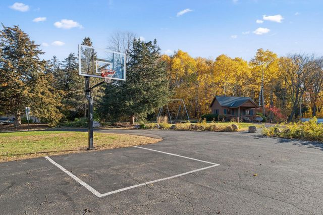 3 Crescent Street, Minnetonka Beach, MN 55391