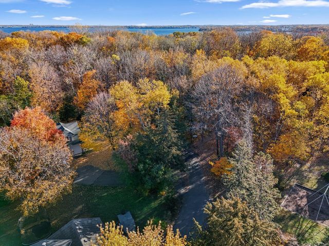 3 Crescent Street, Minnetonka Beach, MN 55391