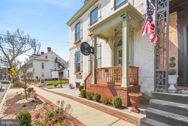22 S MAIN STREET, Allentown, NJ 08501