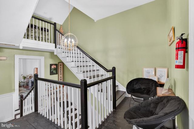 22 S MAIN STREET, Allentown, NJ 08501