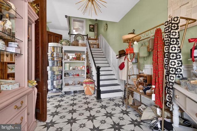 22 S MAIN STREET, Allentown, NJ 08501