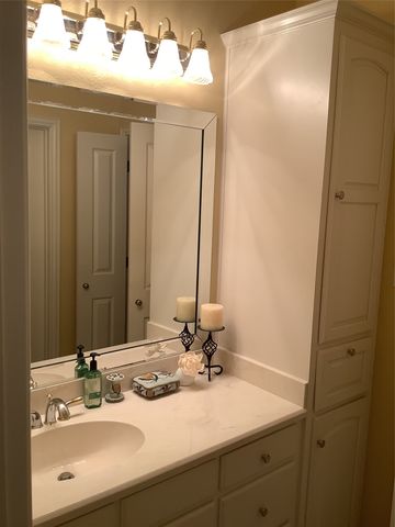 671 Brookglen Court, Waxahachie, TX 75165