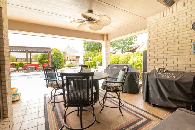 671 Brookglen Court, Waxahachie, TX 75165