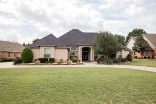 671 Brookglen Court, Waxahachie, TX 75165
