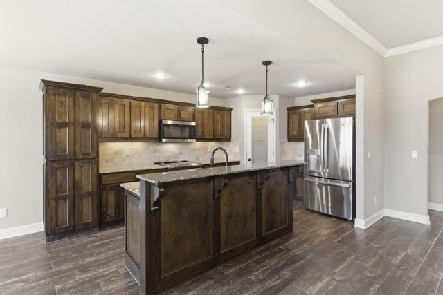 2230 Hunter Drive, Pea Ridge, AR 72751