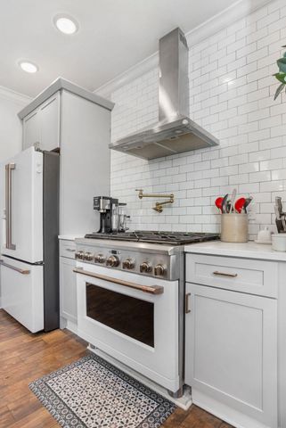 13670 73rd Street, South Haven, MI 49090