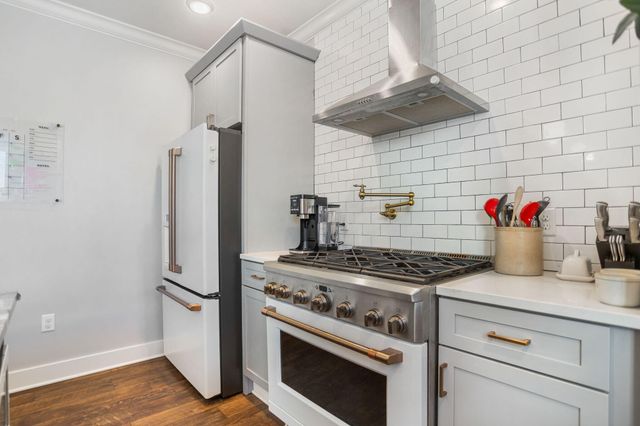 13670 73rd Street, South Haven, MI 49090