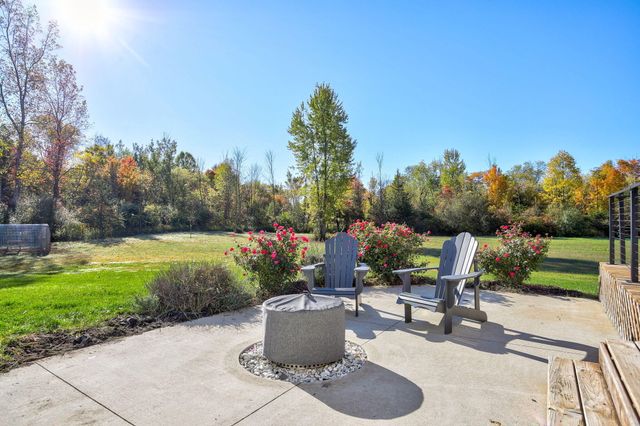 13670 73rd Street, South Haven, MI 49090