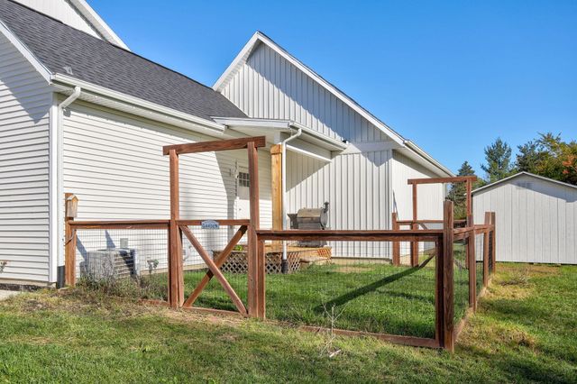 13670 73rd Street, South Haven, MI 49090