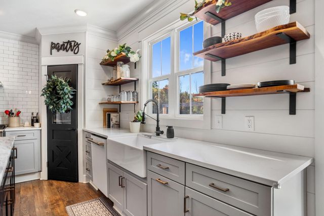 13670 73rd Street, South Haven, MI 49090