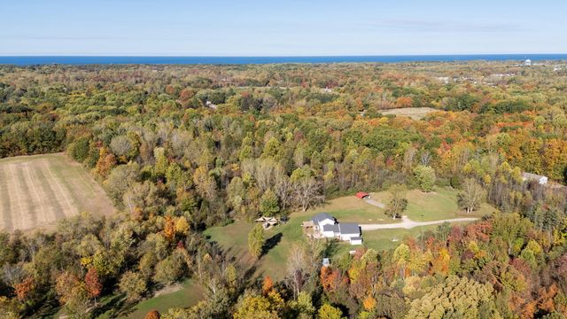 13670 73rd Street, South Haven, MI 49090