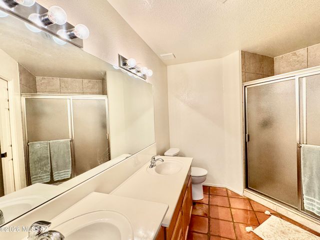 9970 N Colony Drive, Oro Valley, AZ 85737