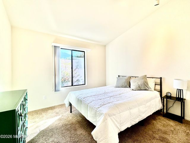 9970 N Colony Drive, Oro Valley, AZ 85737