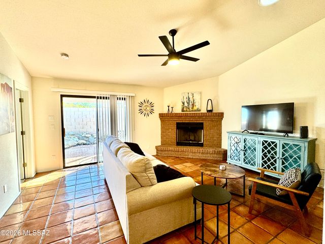 9970 N Colony Drive, Oro Valley, AZ 85737