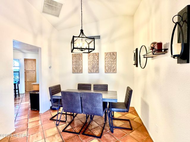 9970 N Colony Drive, Oro Valley, AZ 85737