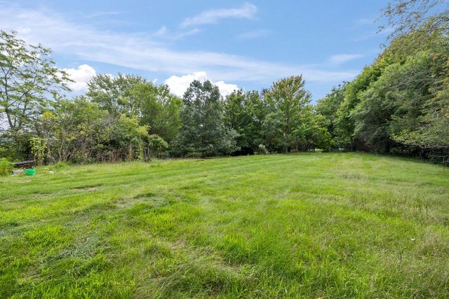 6720 County Highway Q, Hartland, WI 53029