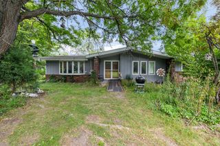 6720 County Highway Q, Hartland, WI 53029