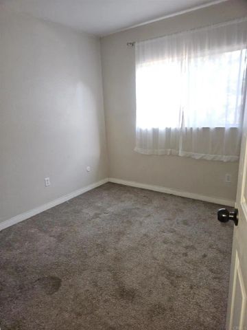 1755 Isla Del Carmen Way, San Ysidro, CA 92173