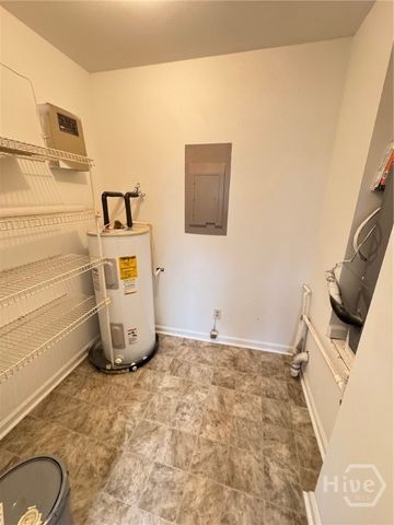 412 E Hall Street, Savannah, GA 31401