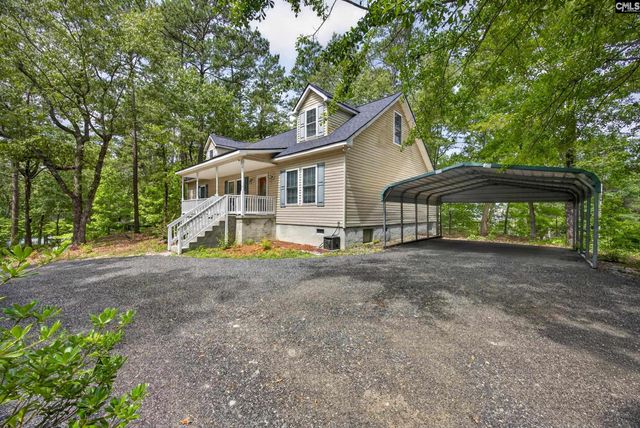 213 Lakeview Road, Eastover, SC 29044