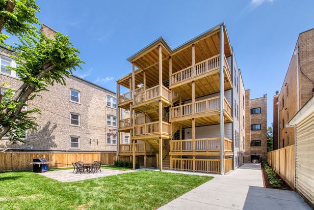 4624 N Ashland Avenue 2S, Chicago, IL 60640