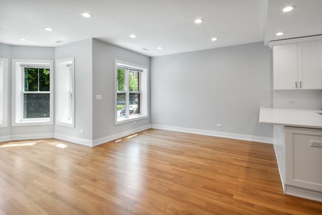 4624 N Ashland Avenue 2S, Chicago, IL 60640