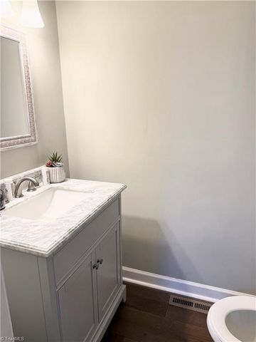 2068 Country Trail, Asheboro, NC 27205
