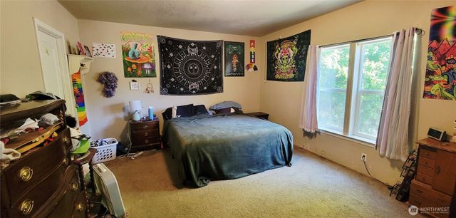 40 SE Foxglove Avenue, Shelton, WA 98584