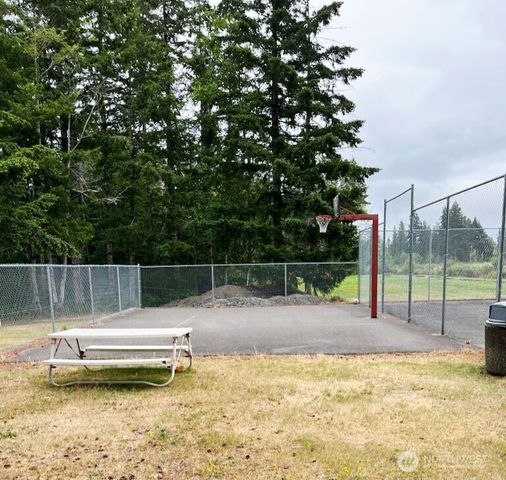 40 SE Foxglove Avenue, Shelton, WA 98584