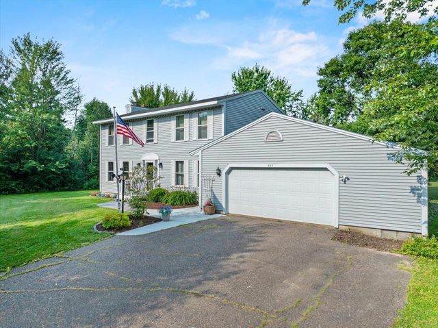 211 N 5TH AVENUE, Abbotsford, WI 54405