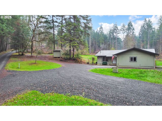 90361 BAKER Rd, Elmira, OR 97437