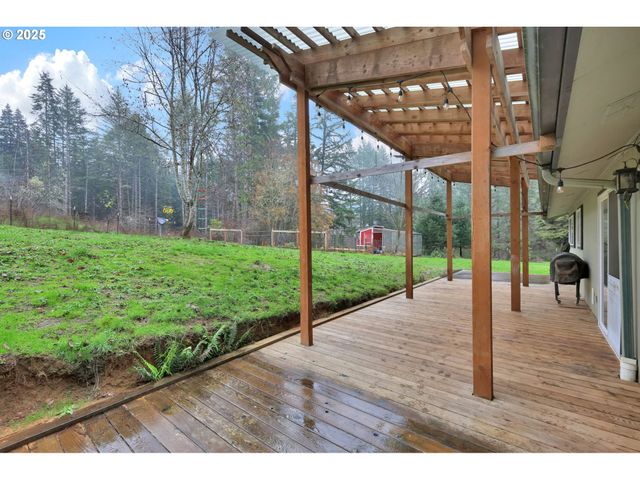 90361 BAKER Rd, Elmira, OR 97437