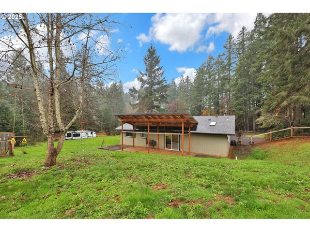 90361 BAKER Rd, Elmira, OR 97437