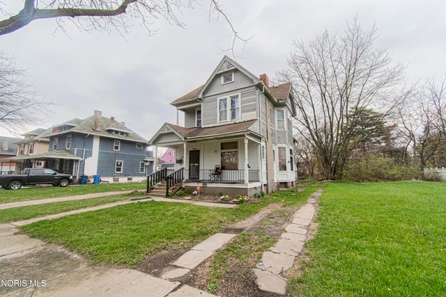 2422 Lawrence Avenue, Toledo, OH 43620