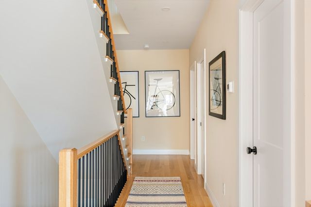 12 Putnam St 2, Somerville, MA 02143