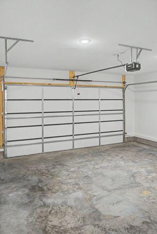 216 DJ Dr, Lafayette, TN 37083