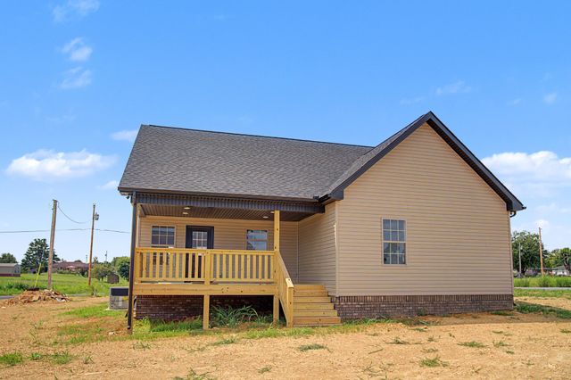 216 DJ Dr, Lafayette, TN 37083