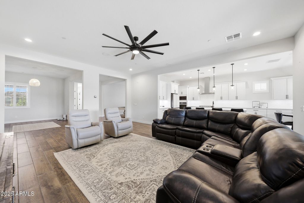 Image 22 of property listing at 13473 W ROY ROGERS Road, Peoria, AZ 85383