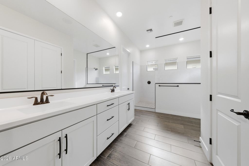 Image 30 of property listing at 13473 W ROY ROGERS Road, Peoria, AZ 85383