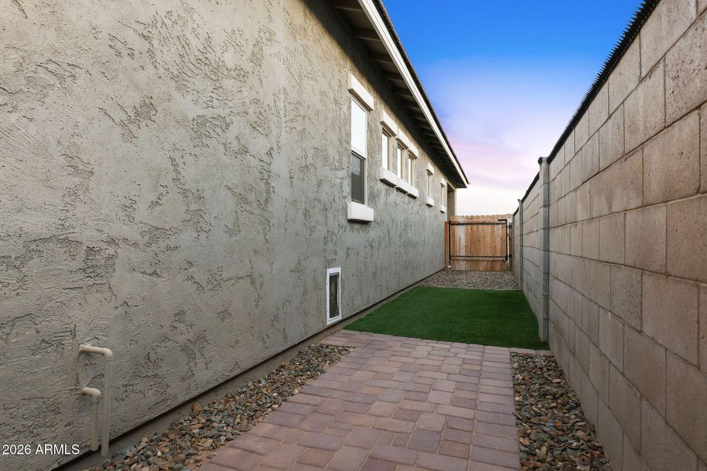 Image 59 of property listing at 13473 W ROY ROGERS Road, Peoria, AZ 85383