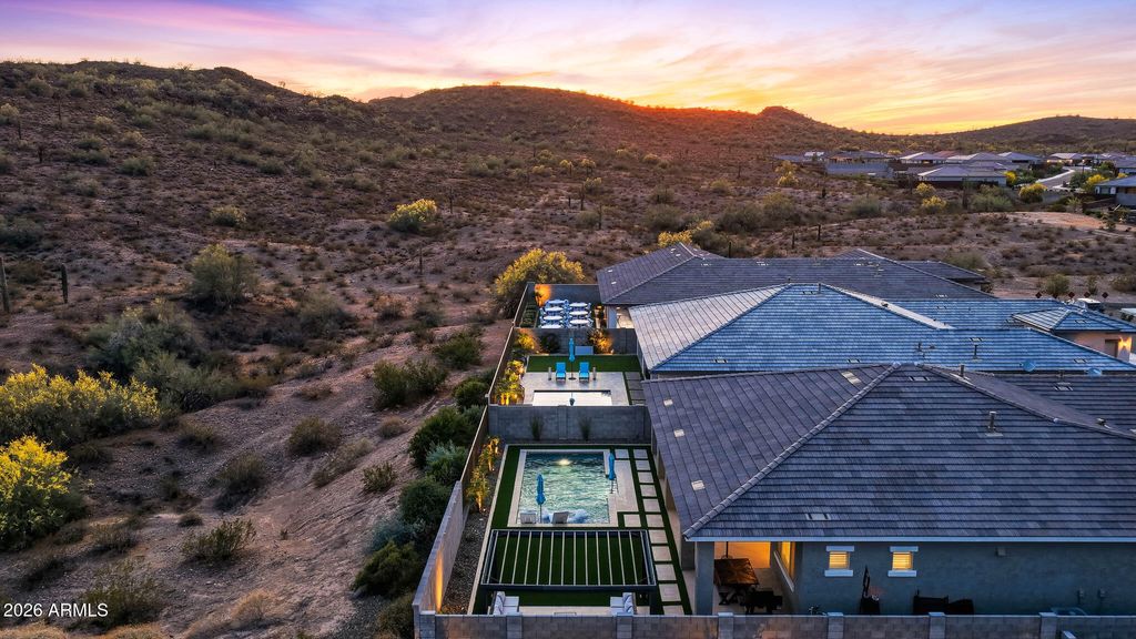 Image 6 of property listing at 13473 W ROY ROGERS Road, Peoria, AZ 85383