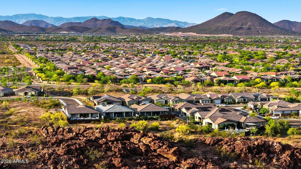 Image 71 of property listing at 13473 W ROY ROGERS Road, Peoria, AZ 85383