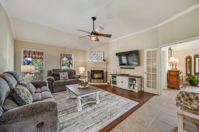 104 Lost Colt Drive, Mclendon Chisholm, TX 75032