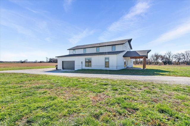 6752 N Farm Road 141, Springfield, MO 65803