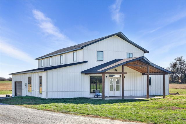 6752 N Farm Road 141, Springfield, MO 65803