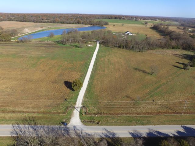 6752 N Farm Road 141, Springfield, MO 65803