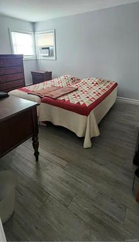 15 Sagamore Road 1st Floor, Island Park, NY 11558